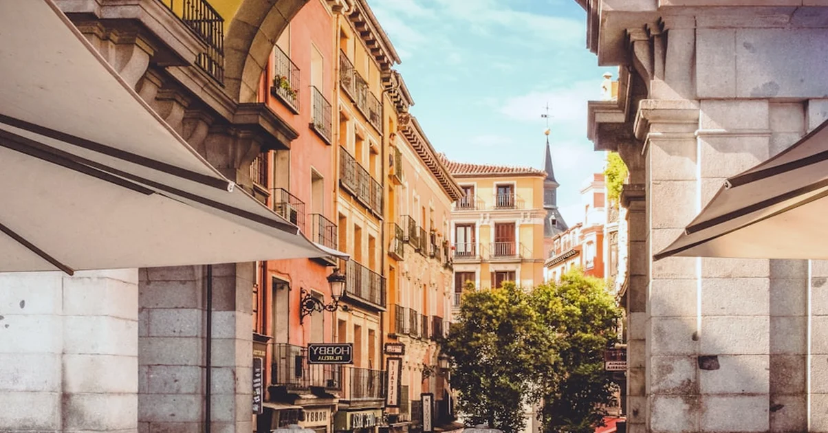 Vivir en Burgos: guía práctica para instalarse en 2026